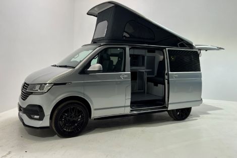 Volkswagen TRANSPORTER T28 SWB DIESEL 2.0 TDI 150 Highline Van DSG